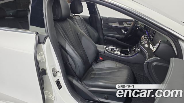 Mercedes-Benz CLS-Class CLS400d 4MATIC AMG Line
