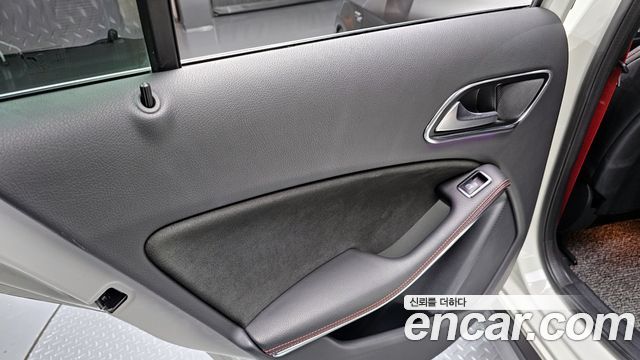 Mercedes-Benz A-Class A45 AMG 4MATIC