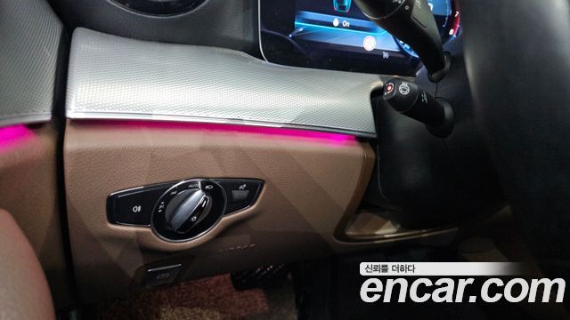 Mercedes-Benz E-Class E300 Avantgarde