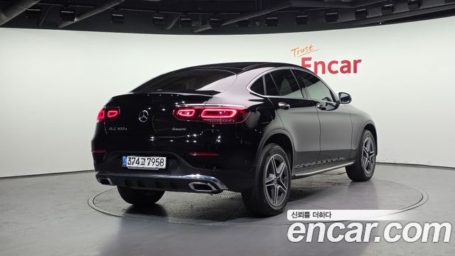 Mercedes-Benz GLC-Class GLC300e 4MATIC Coupe