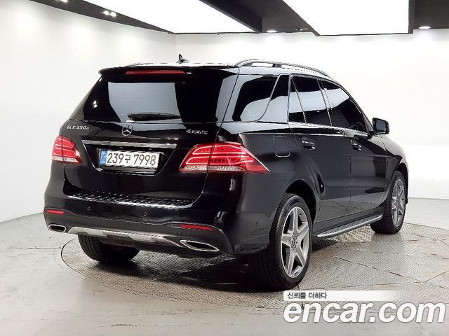 Mercedes-Benz GLE-Class GLE350 d 4MATIC
