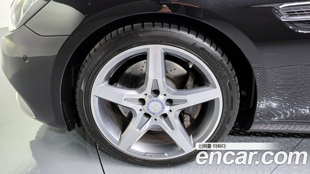 Mercedes-Benz SLC-Class SLC200