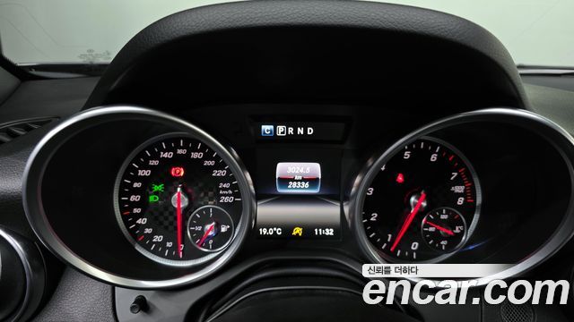 Mercedes-Benz SLC-Class SLC200