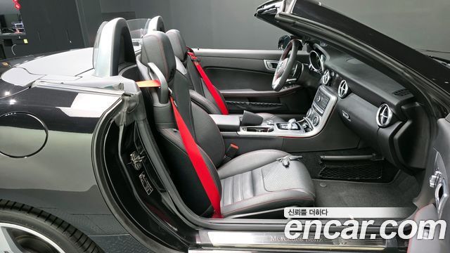 Mercedes-Benz SLC-Class SLC200