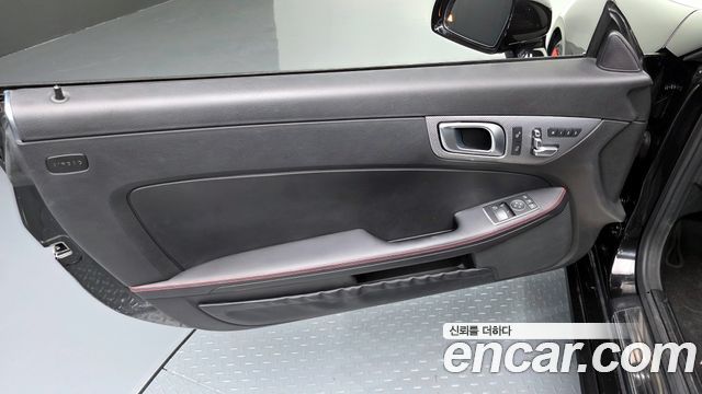 Mercedes-Benz SLC-Class SLC200