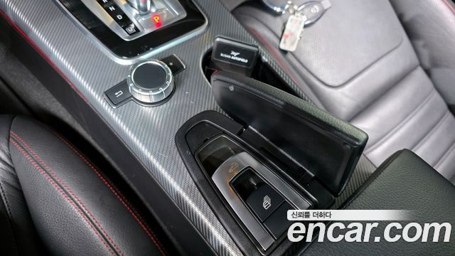 Mercedes-Benz SLC-Class SLC200