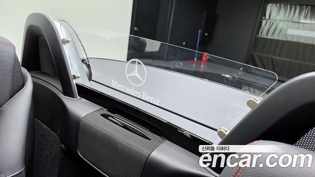 Mercedes-Benz SLC-Class SLC200