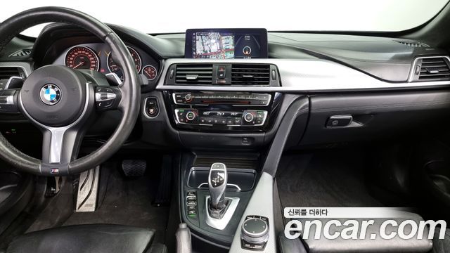 BMW 4-Series 430i M Sport Convertible