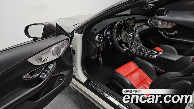 Mercedes-Benz C-Class C63 AMG Cabriolet