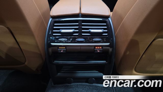 BMW 5-Series 520i Luxury