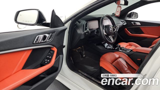 BMW 2-Series M235i xDrive