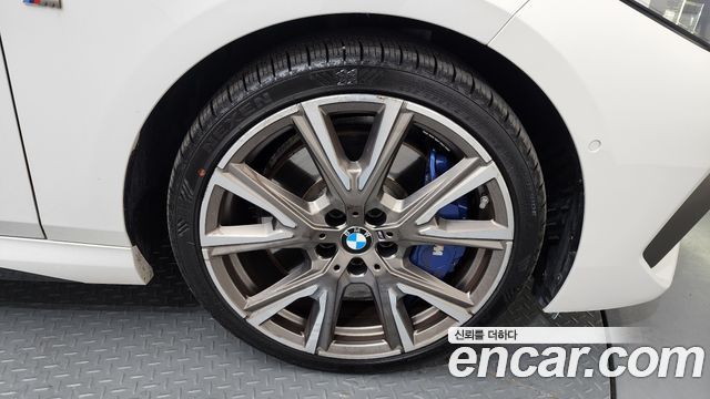BMW 2-Series M235i xDrive
