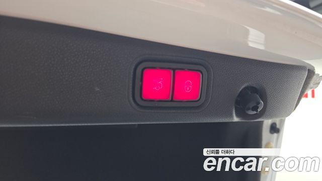 Mercedes-Benz E-Class E250 Avantgarde