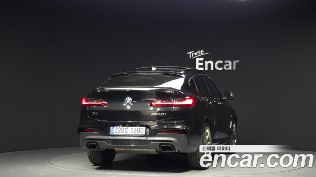 BMW X4 xDrive M40i