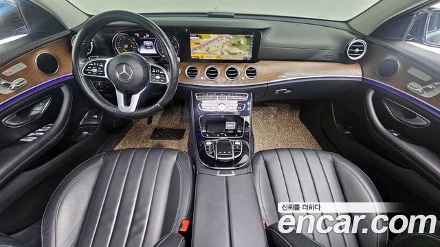 Mercedes-Benz E-Class E220d Exclusive
