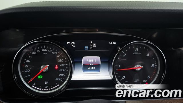 Mercedes-Benz E-Class E220d Exclusive