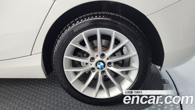 BMW 1-Series 118d Sport 5Door