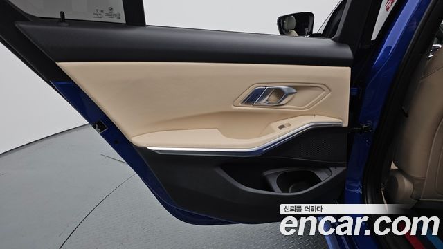 BMW 3-Series 320i M Sport