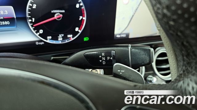 Mercedes-Benz E-Class E400 4MATIC Exclusive