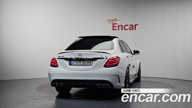 Mercedes-Benz C-Class C63 AMG