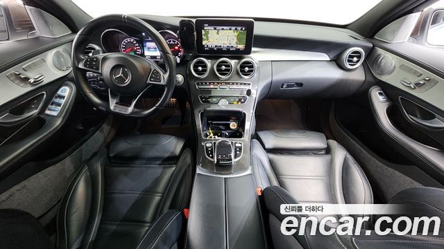 Mercedes-Benz C-Class C63 AMG