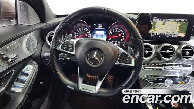 Mercedes-Benz C-Class C63 AMG