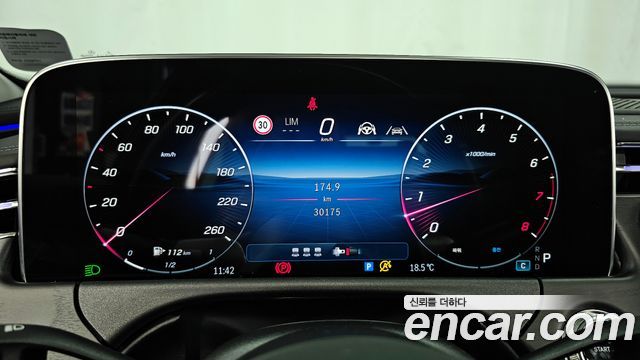 Mercedes-Benz E-Class E200 Avantgarde