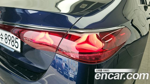 Mercedes-Benz E-Class E200 Avantgarde