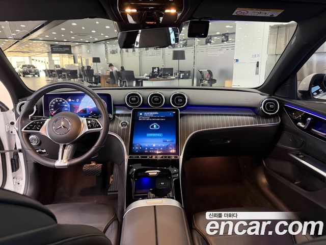 Mercedes-Benz C-Class C200 Avantgarde
