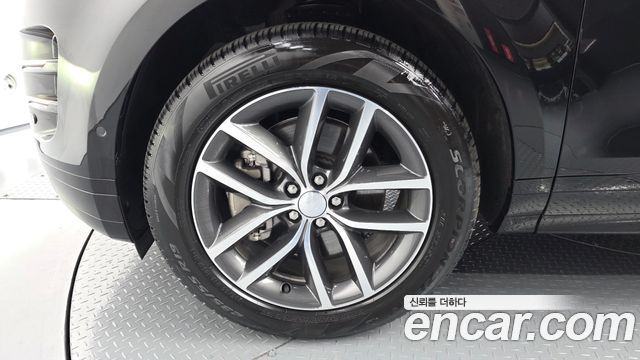 Land Rover Range Rover Evoque P250 Dynamic SE