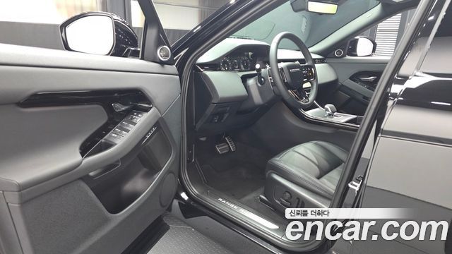 Land Rover Range Rover Evoque P250 Dynamic SE