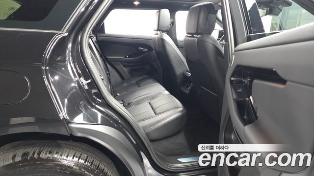 Land Rover Range Rover Evoque P250 Dynamic SE