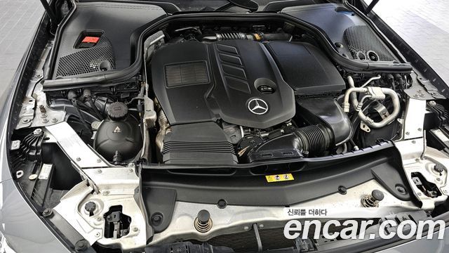 Mercedes-Benz CLS-Class CLS300d AMG Line