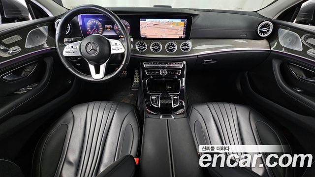 Mercedes-Benz CLS-Class CLS300d AMG Line