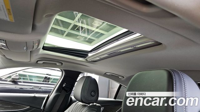 Mercedes-Benz CLS-Class CLS300d AMG Line