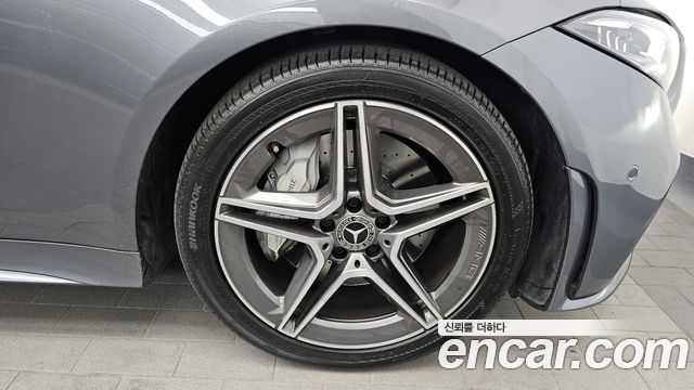 Mercedes-Benz CLS-Class CLS300d AMG Line