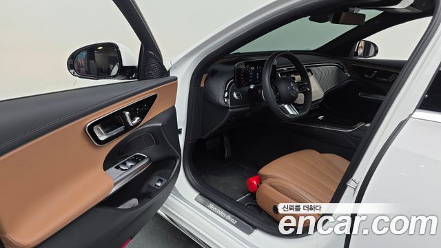 Mercedes-Benz E-Class E200 AMG Line