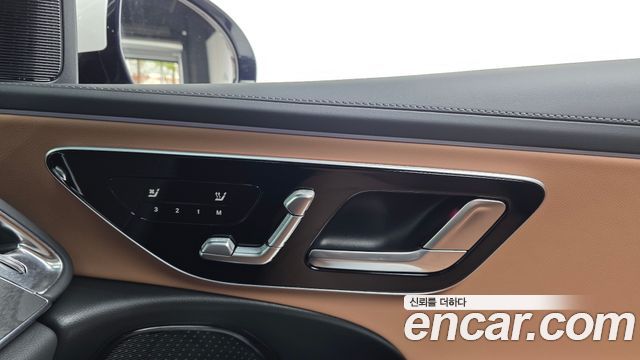 Mercedes-Benz E-Class E200 AMG Line