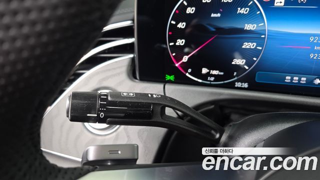 Mercedes-Benz E-Class E200 AMG Line