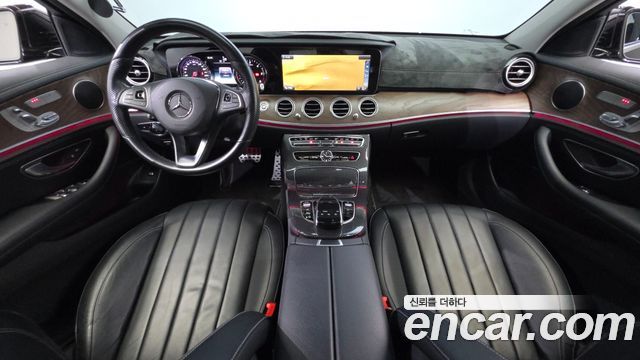 Mercedes-Benz E-Class E220d Exclusive