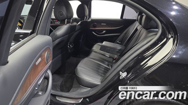 Mercedes-Benz E-Class E220d Exclusive