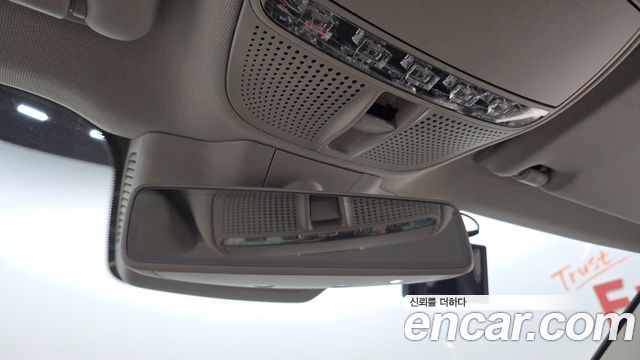 Mercedes-Benz E-Class E220d Exclusive