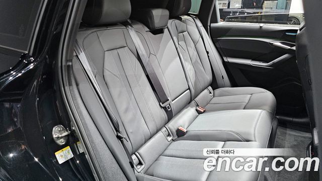 Audi Q6 e-tron Premium Quattro