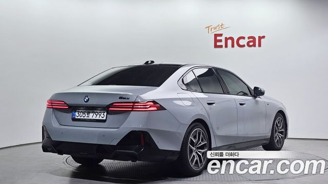 BMW 5-Series 520i M Sport