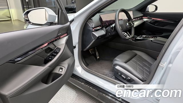 BMW 5-Series 520i M Sport