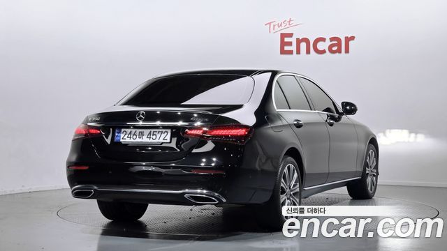Mercedes-Benz E-Class E350 4MATIC Exclusive