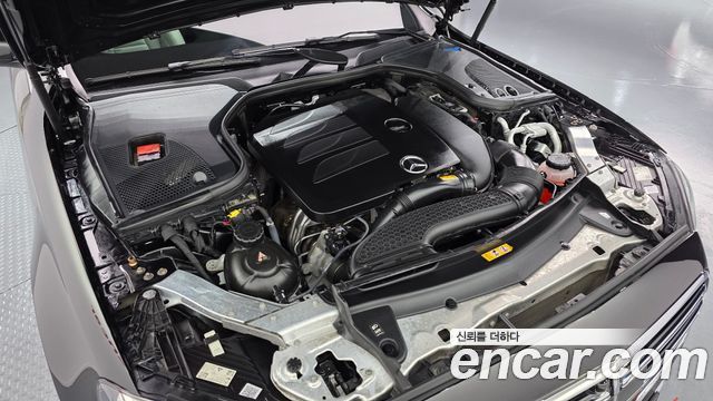 Mercedes-Benz E-Class E350 4MATIC Exclusive