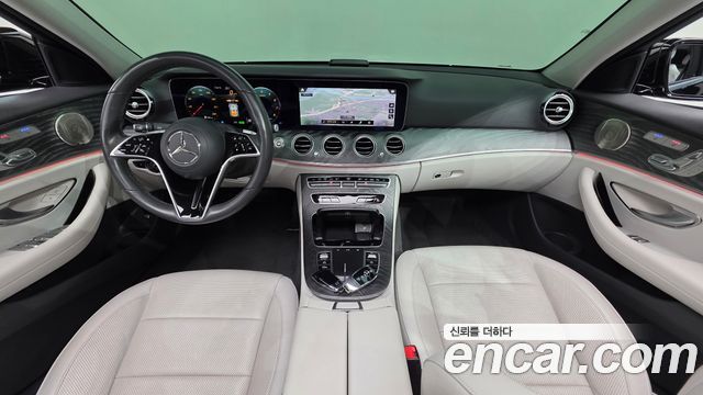 Mercedes-Benz E-Class E350 4MATIC Exclusive