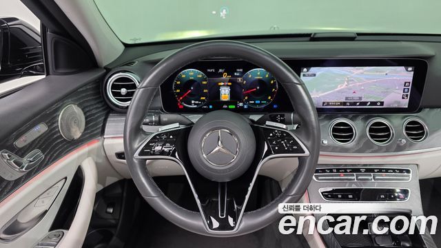 Mercedes-Benz E-Class E350 4MATIC Exclusive