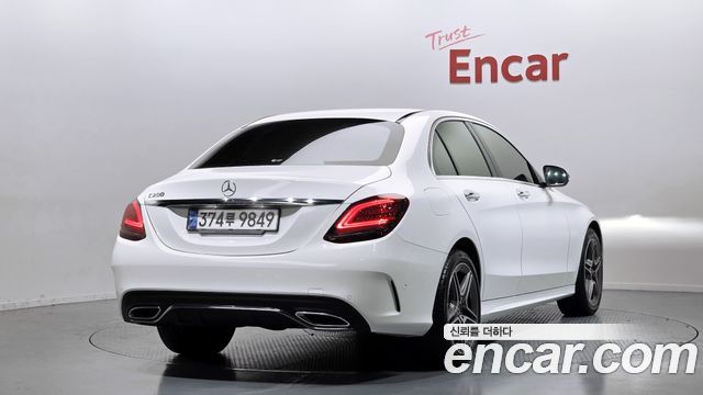 Mercedes-Benz C-Class C200 AMG Line